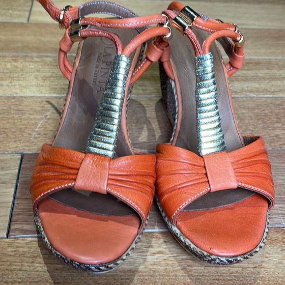 La Pinta shoes size 37 made in turkey . EUC . Wedge platform - Picture 2 of 8